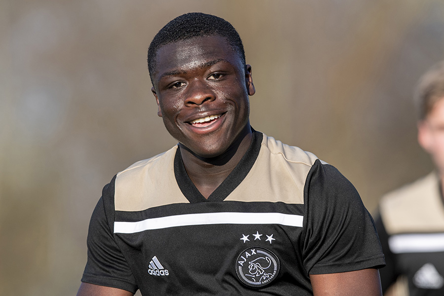 Brobbey 12