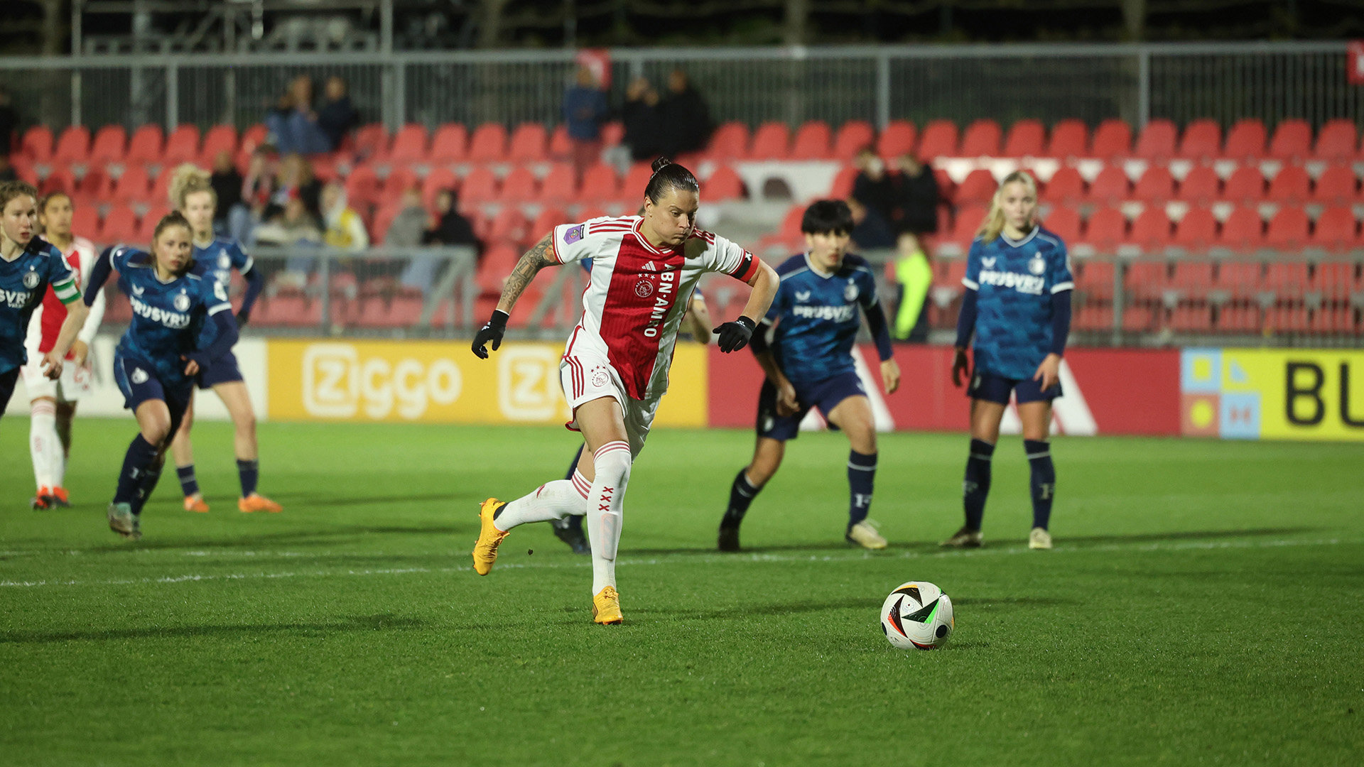 Sfeerverslag Ajax Vrouwen