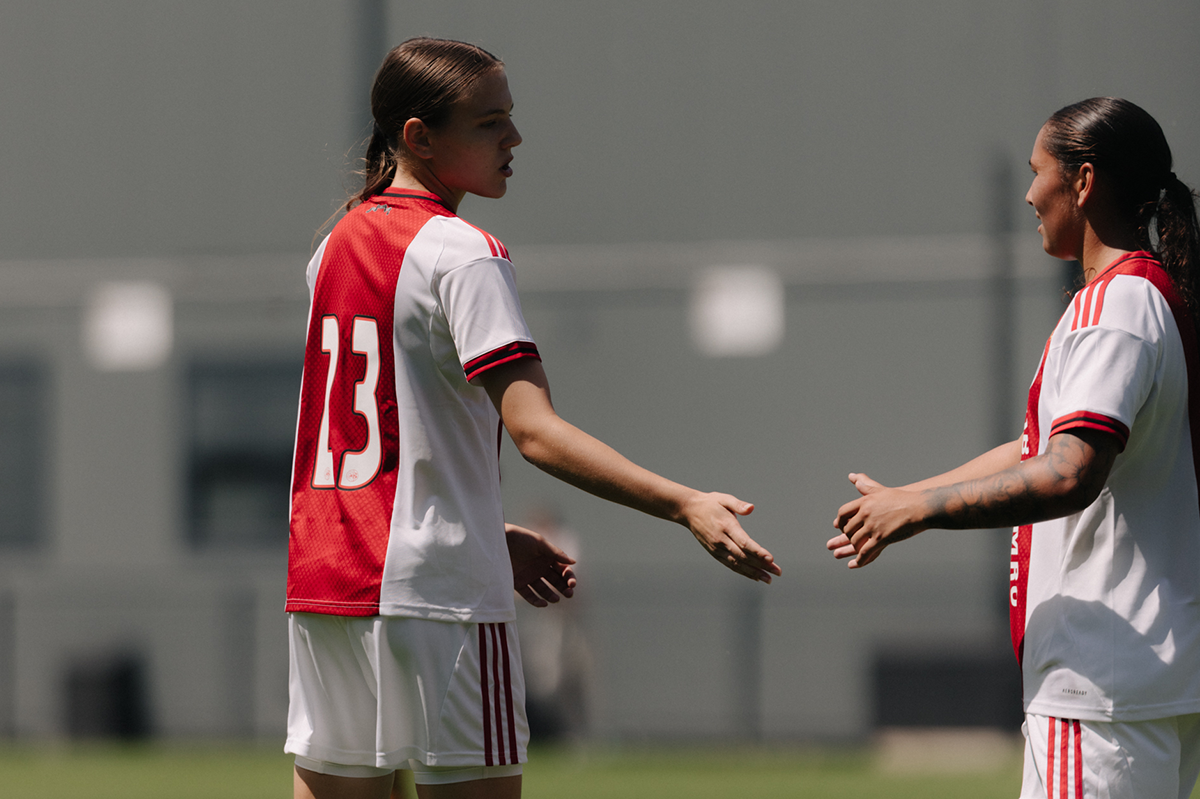 Ajaxterleede9