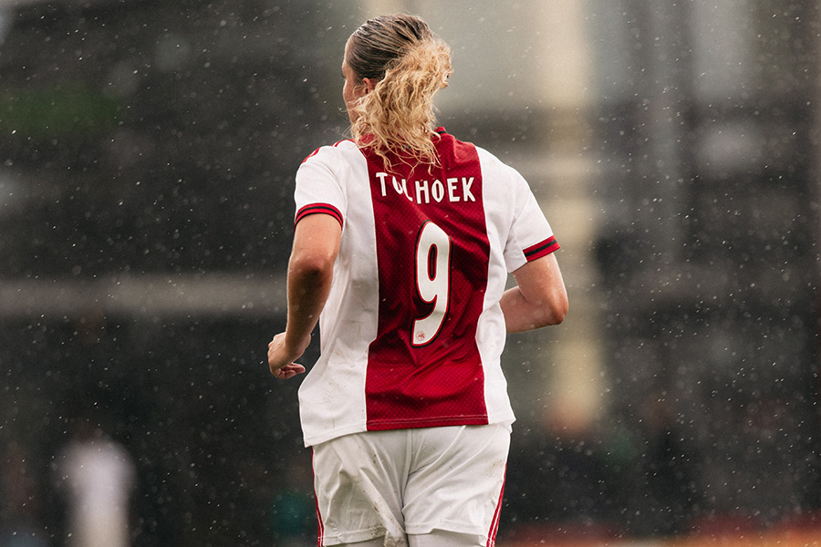 Ajax VR Hee 8