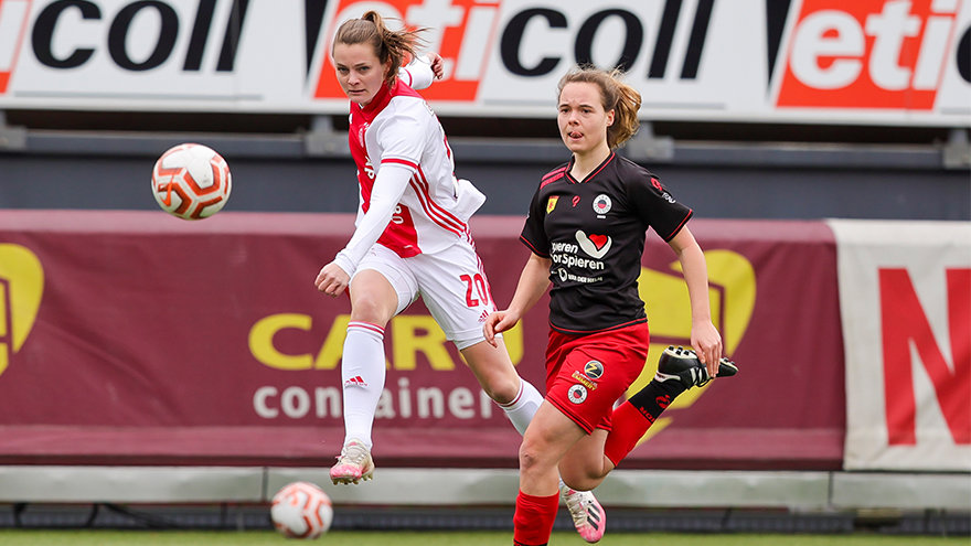 Bakkerajaxvrouwen