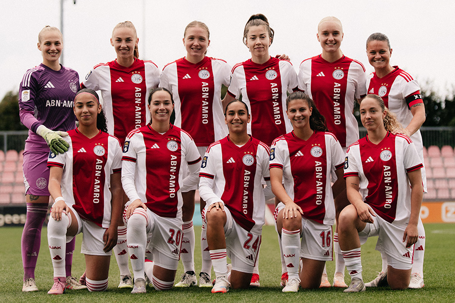 Ajax VR Hee 1