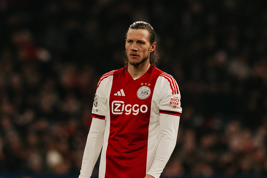Wout Front