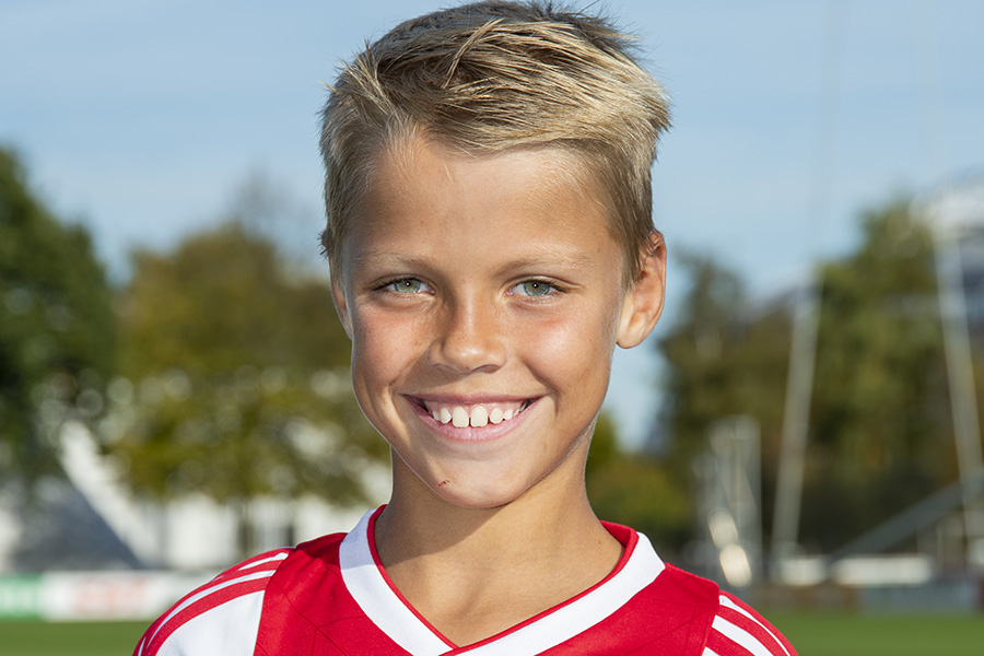 Steur 1