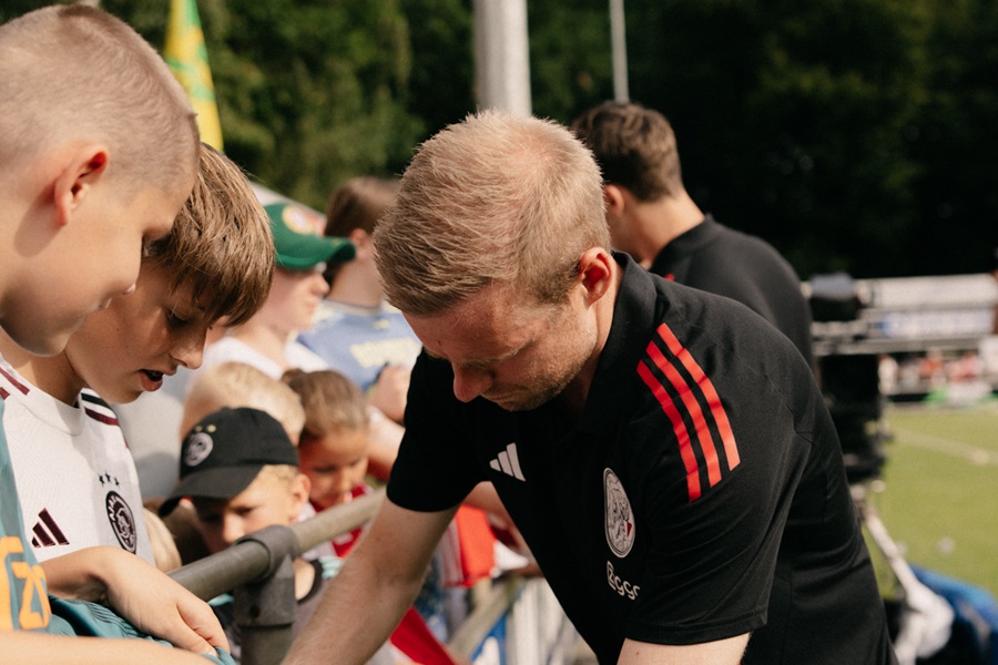 Fans7