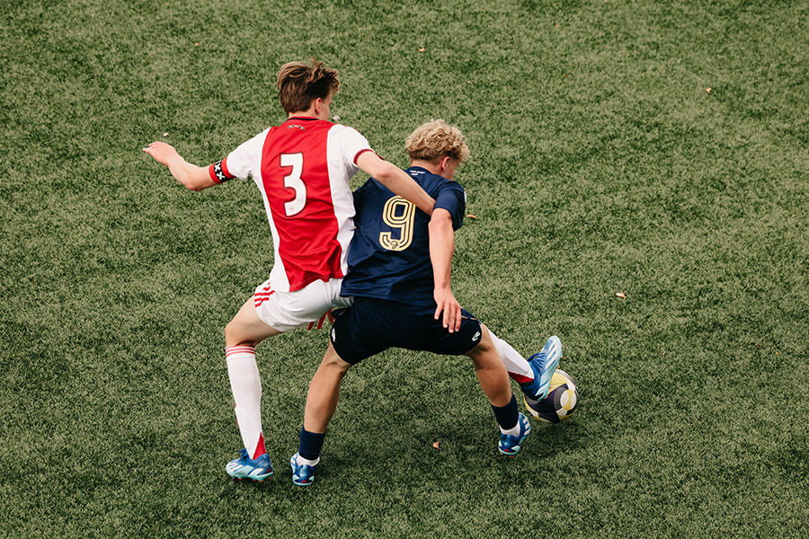 Ajax O16 1
