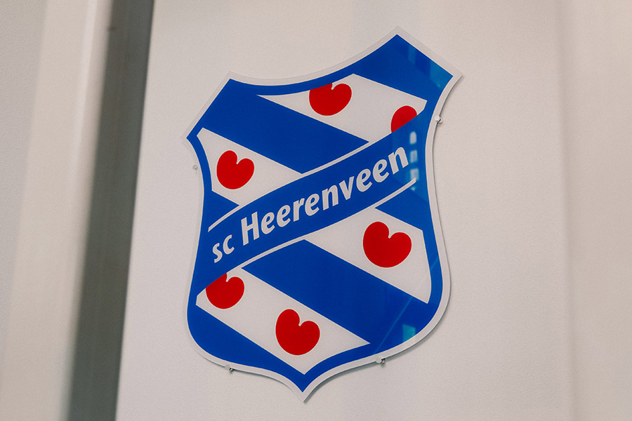 Heerenveen Logo