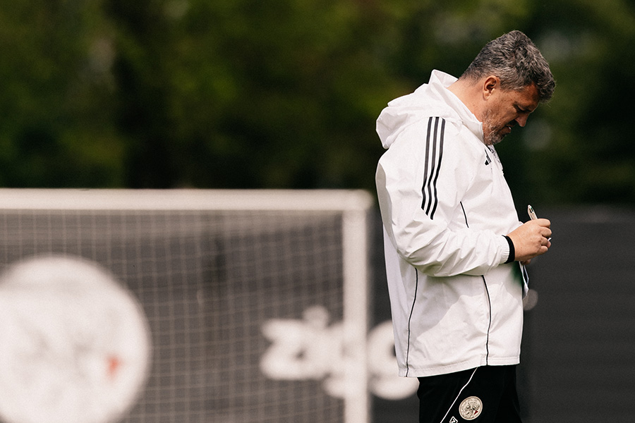 Training Ajax 900 6