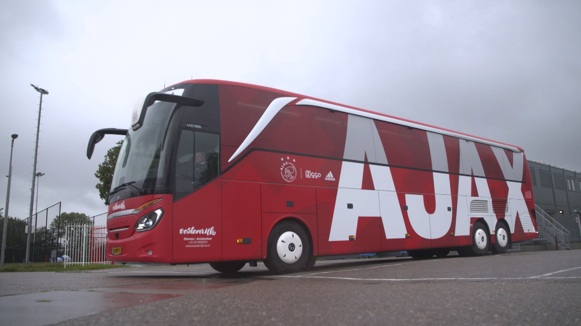 STILL NIEUWE BUS HUNTELAAR