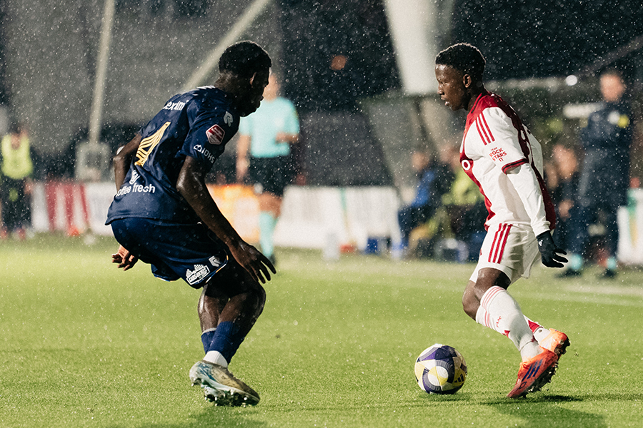Jettenjongajax