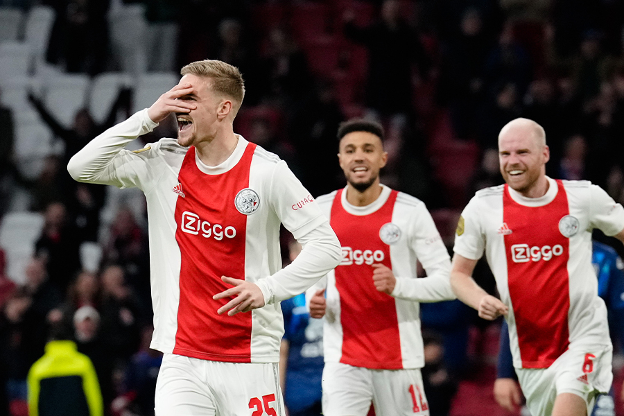 2022 02 06 Ajax Heracles Almelo 5 900