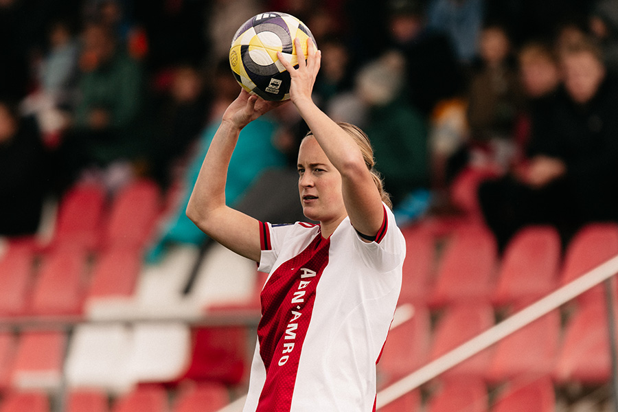 Ajax VR Hee 19