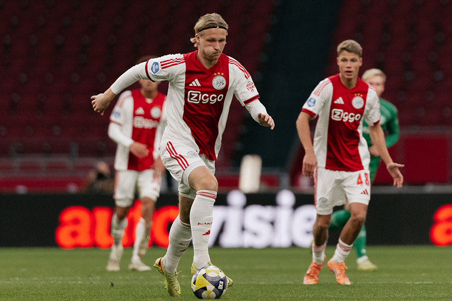 Dolberg Dribbel
