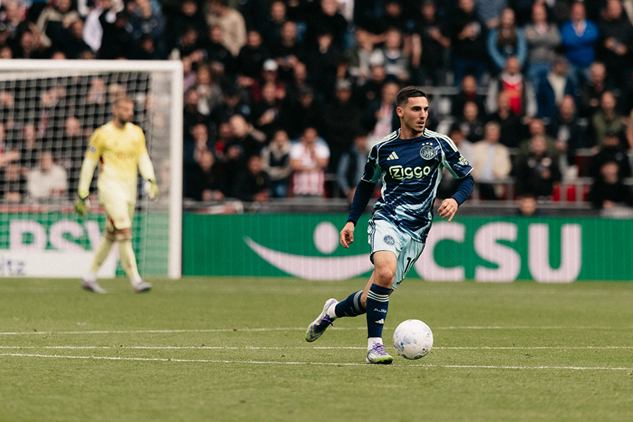 Oscarajaxpsvuit (1)