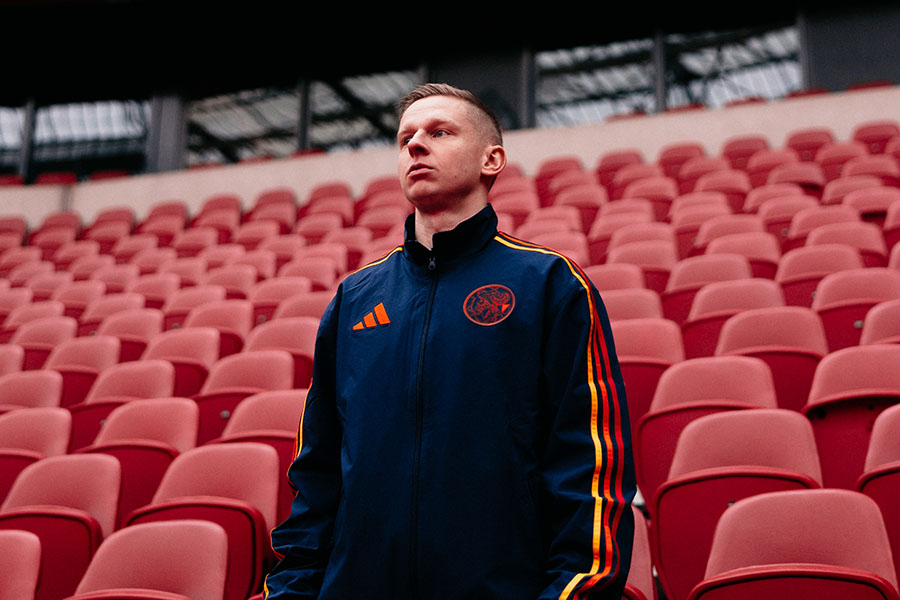 Zinchenko Ajax 2