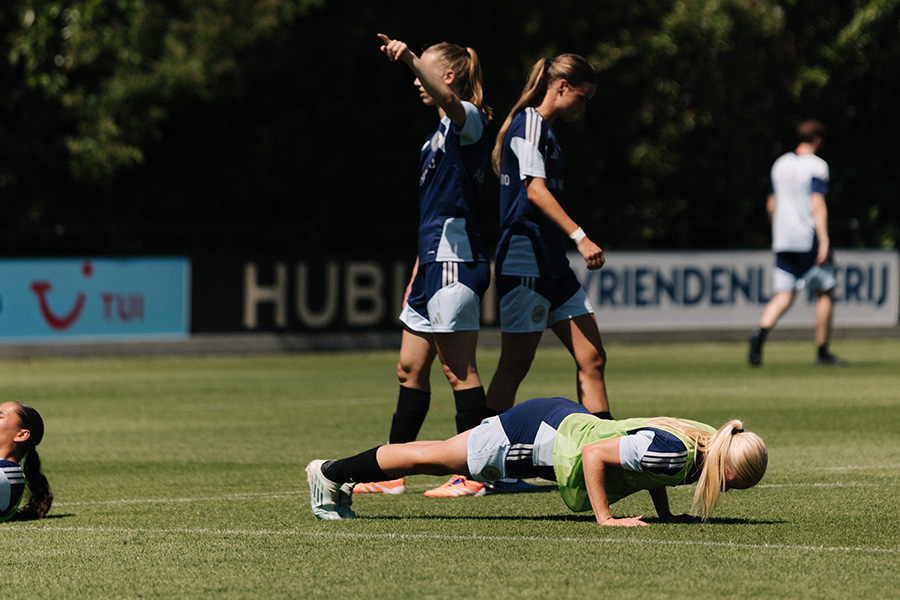 Ajax Vrouwen Training 1