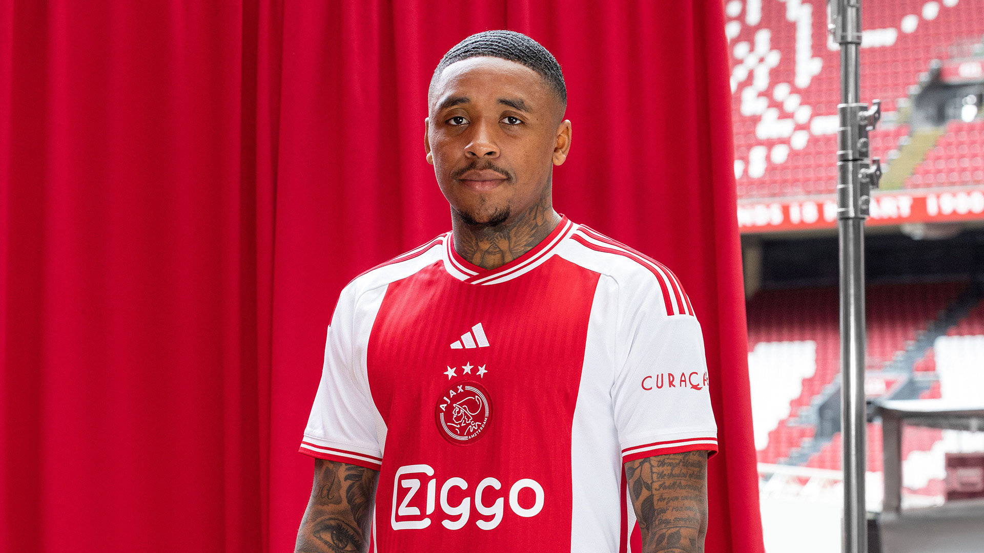 Shirt Bergwijn Header 1920