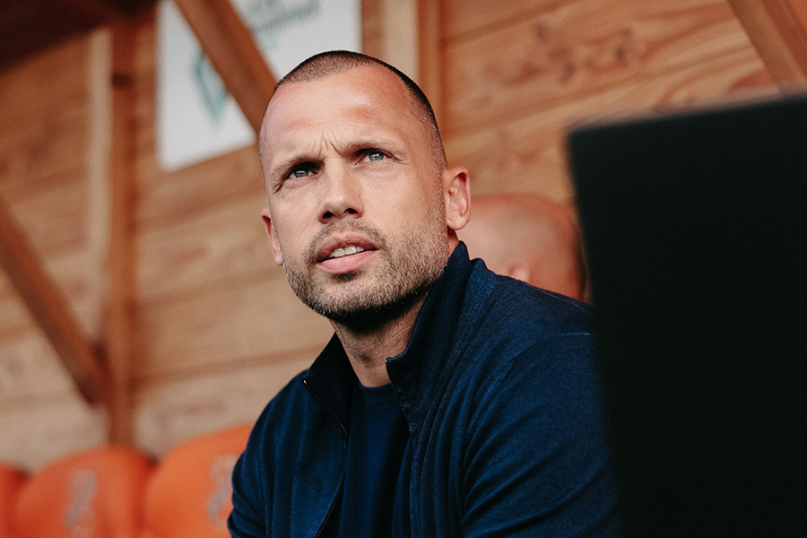 Heitinga Na Afloop