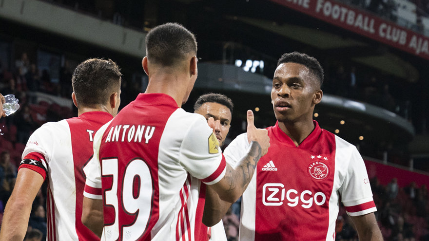 Ajaxvitesse2021timber