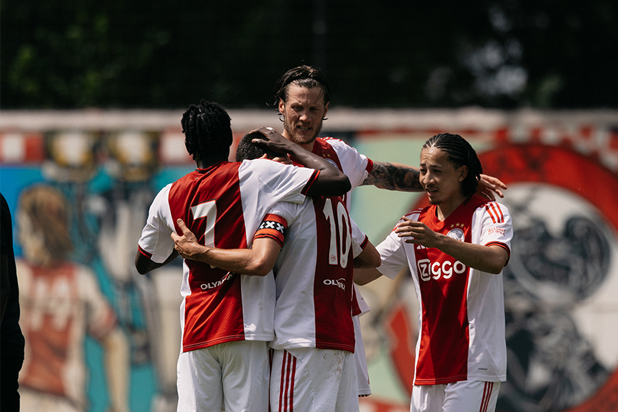 Ajaxviert1 0