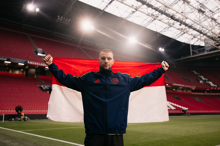 Paes Ajax 10