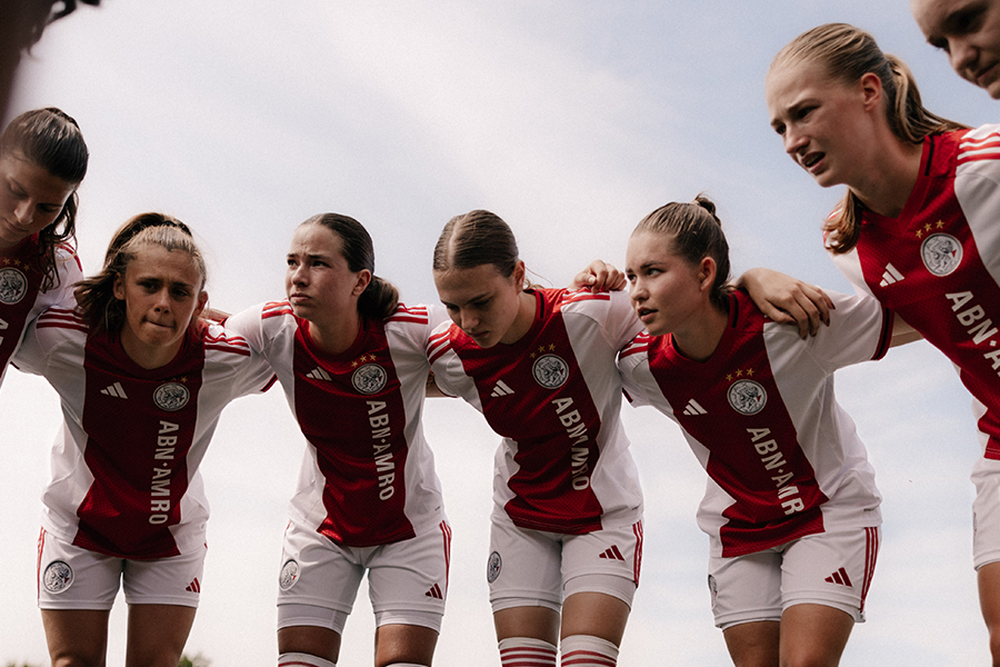 Cirkelajaxvrouwen