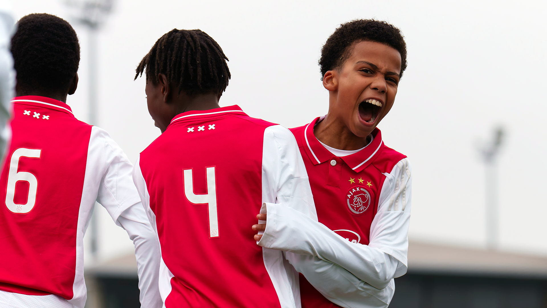 Ajax O13 Header