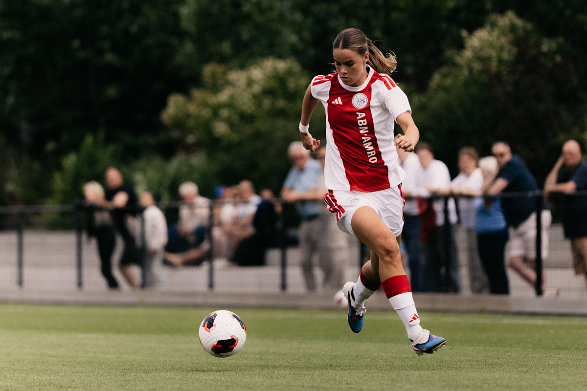 Ajaxvrouwen Borussia 7