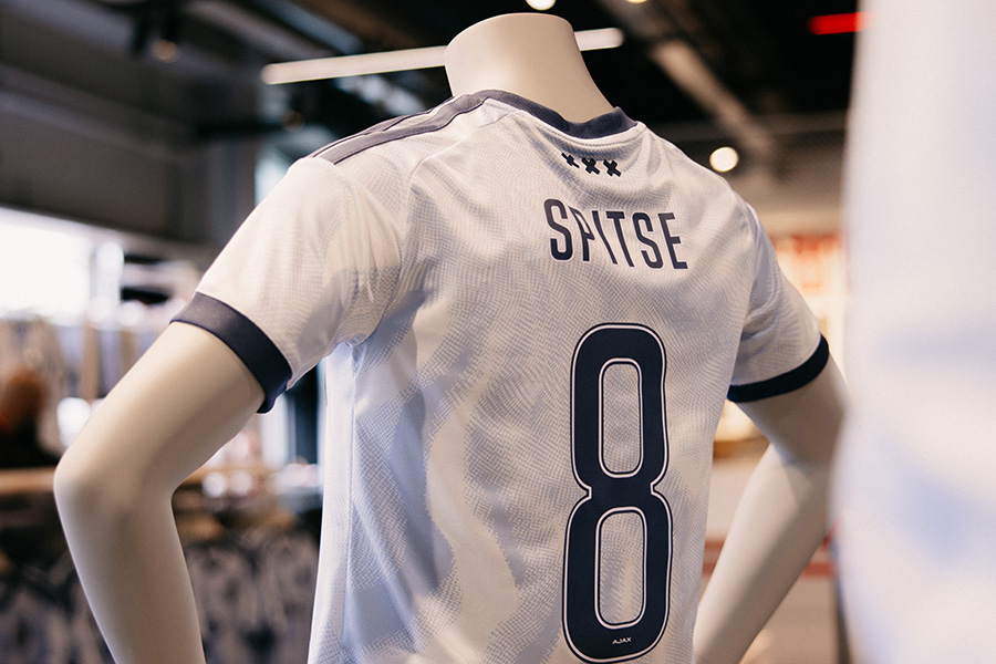 Derde Shirt Fanshop 900 11