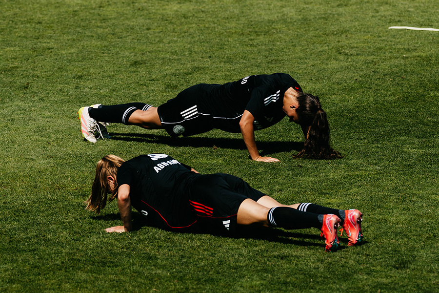 Eerste Training 24