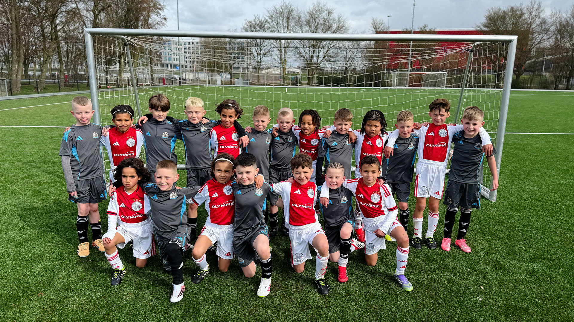 Ajax O8 Newcastle
