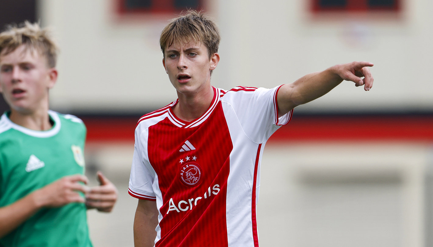 Ajax O17 HEADER