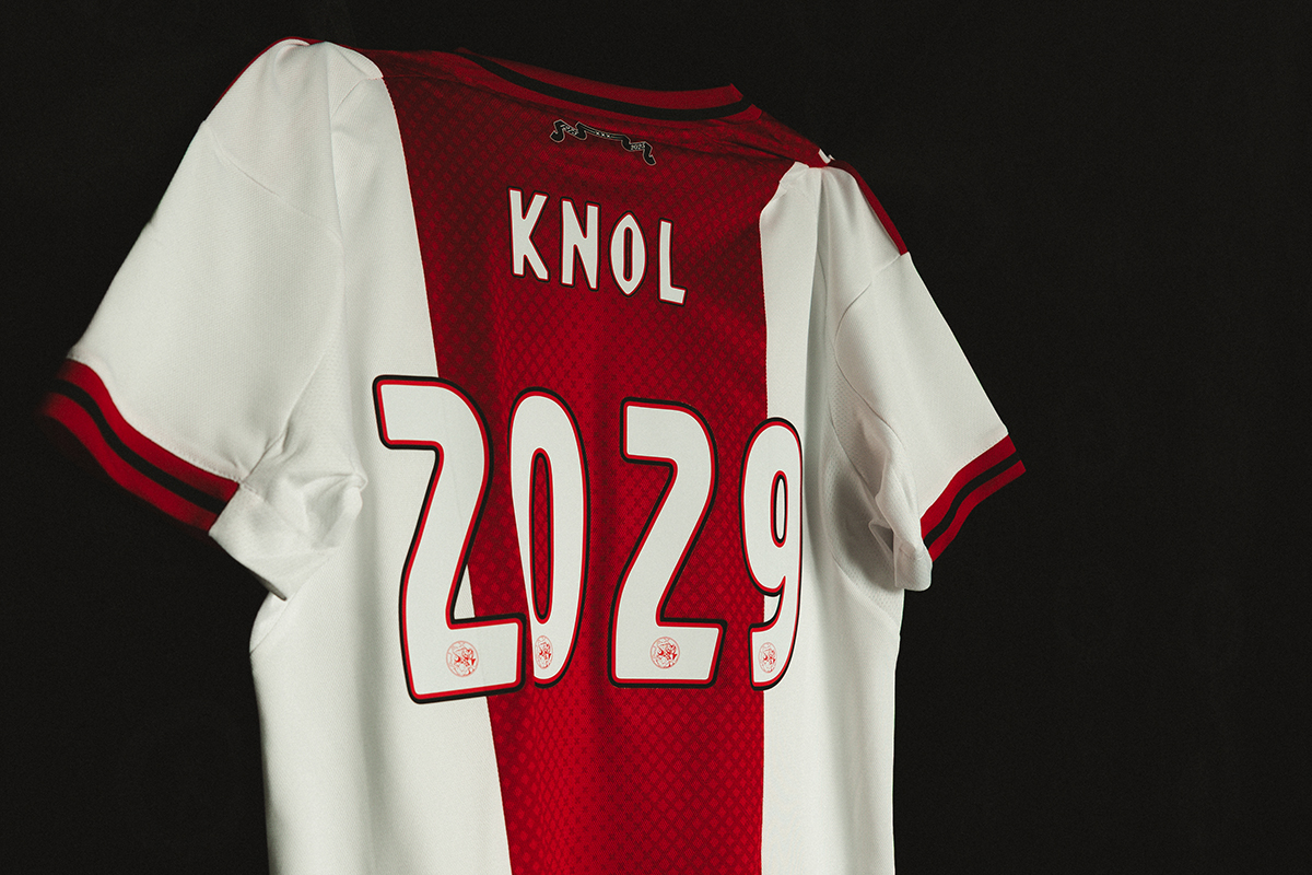 Contract Annaknol 8