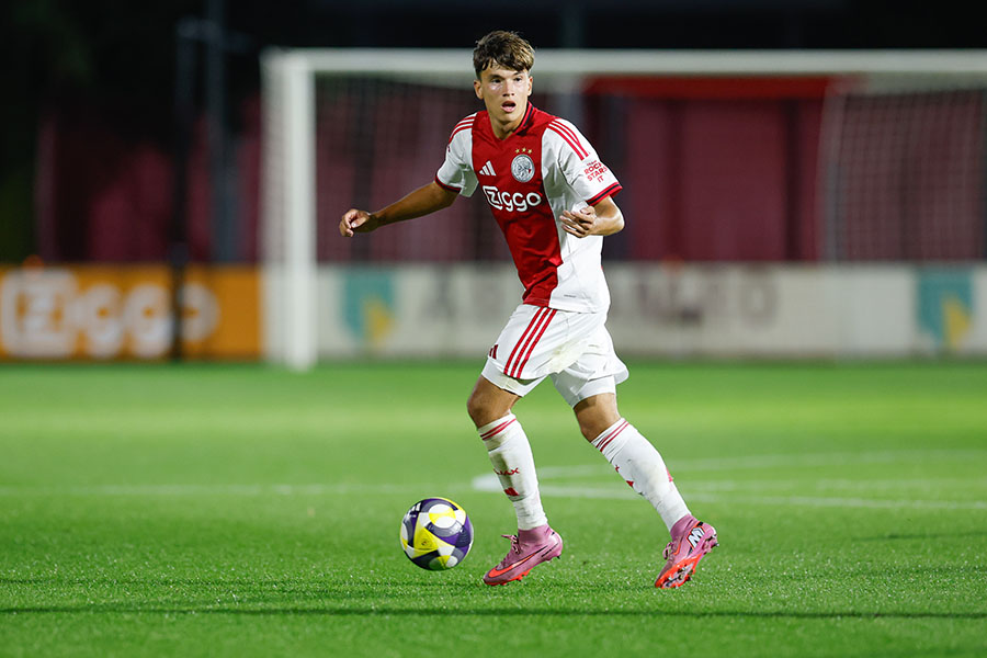Jong Ajax ADO 6