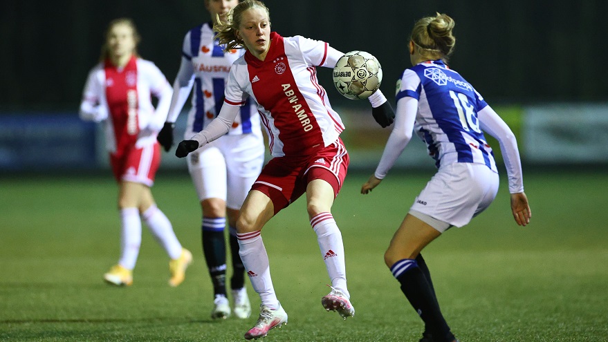 AJAXVROUWENHEERENVEEN11